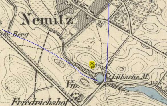 mapa z 1877r. z zaznaczonym na żółto wiatrakiem holendrem, niebieskie linie to kąt obiektywu