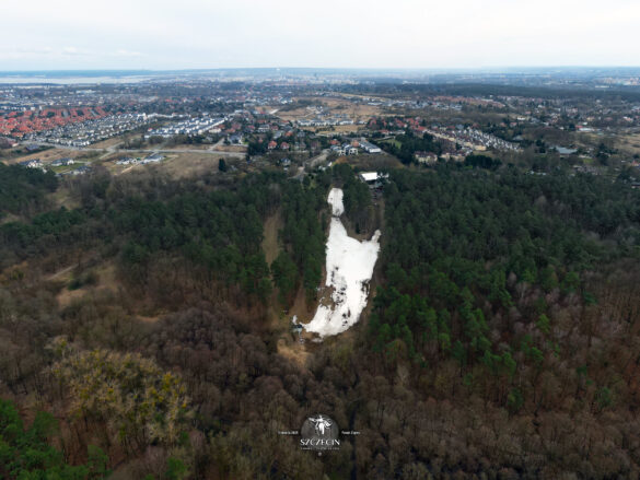 Widok panoramiczny z Osówki pod wzgórze Gubałówki i dalej Osowo oraz centrum