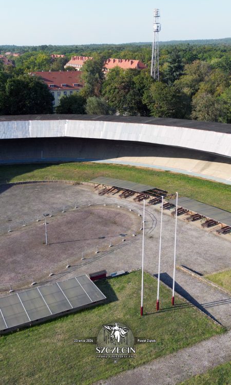 Kto by pomyślał, że tor kolarski w Szczecinie gościł kiedyś... wyścigi motocyklowych rydwanów