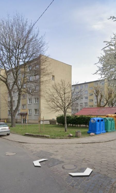 Tu stała dawna kamienica Breitestraße 7 w Dąbiu, należąca do pana Martin