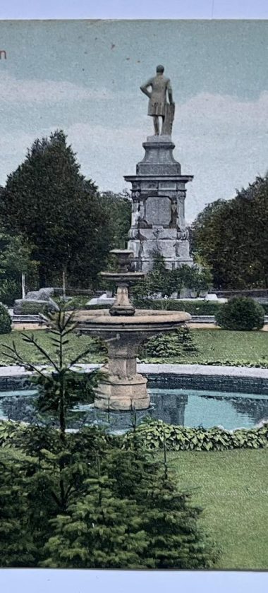 Obok była też fontanna, ze zbiorów Wojciecha Wiśniewskiego