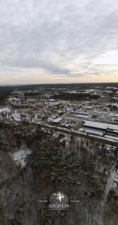 Widok lotniczy z obszaru majątku Henningsholm na Płonię i Strugę