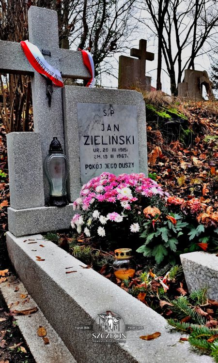 Na cmentarzu golęcińskim spoczął Jan Zieliński, strzelec obsługujący działko przeciwpancerne na Westerplatte