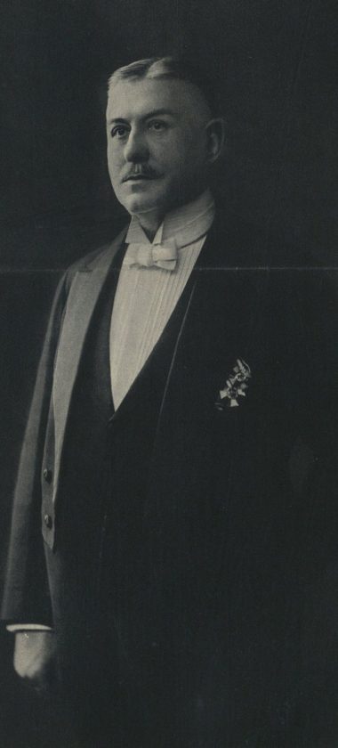 Johannes Sarnow w publikacji z początku lat dwudziestych