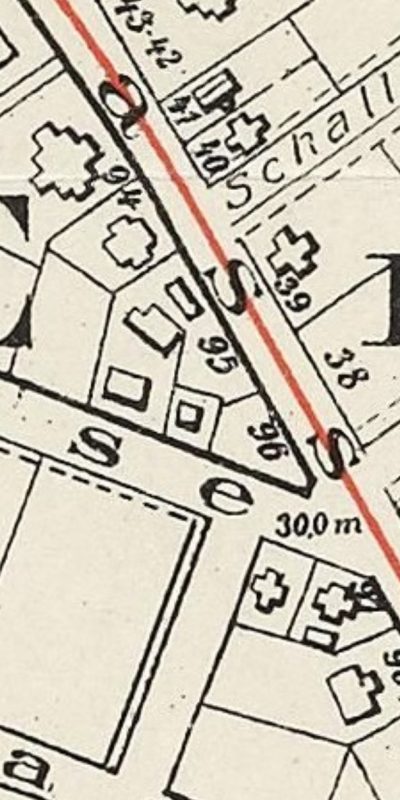 Domek w centrum kadru na mapie z około 1904 roku