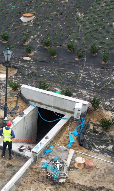 A tu mamy wejście do lochów, gdzie powinien trafić nie jeden urzędnik